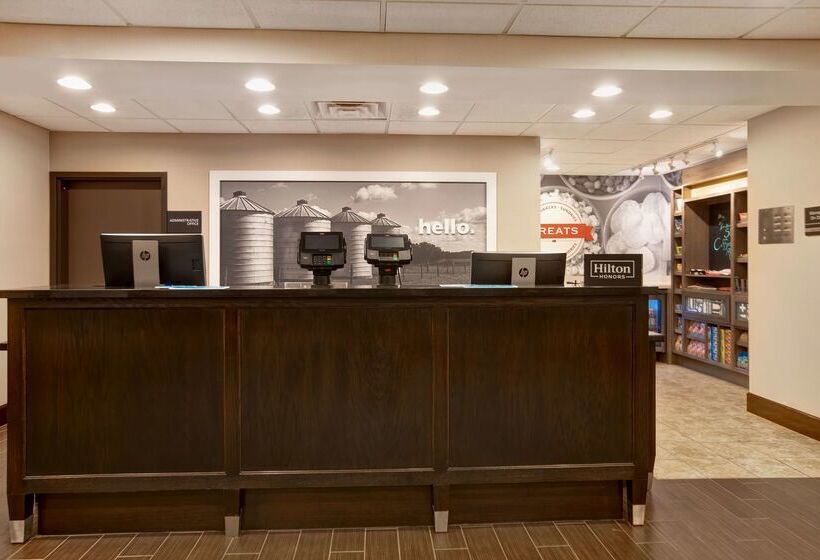 فندق Hampton Inn Dekalb, Il