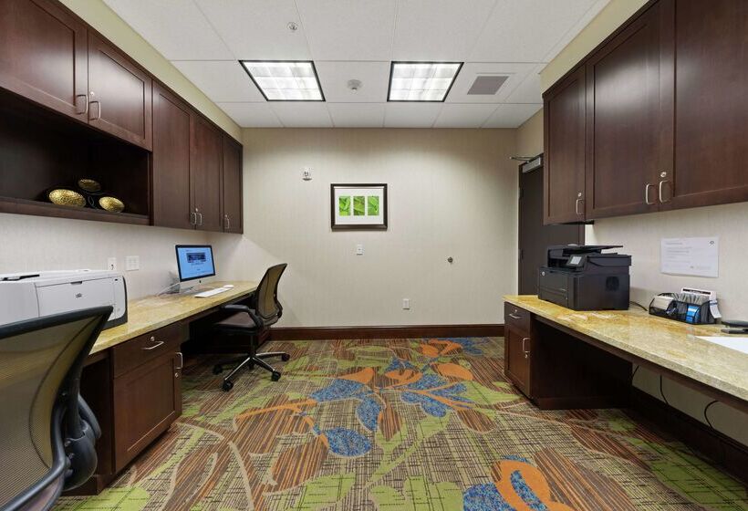 فندق Hilton Garden Inn Lawton Fort Sill