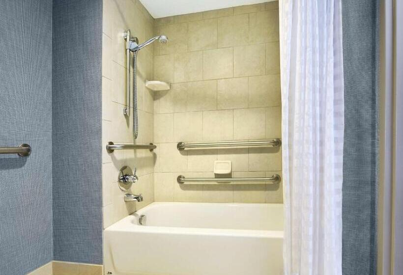 هتل Hyatt Place Grand Rapids South