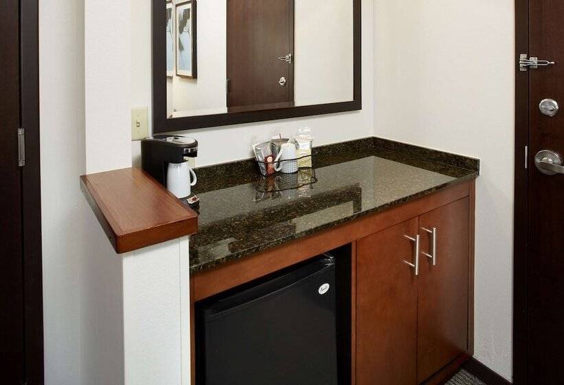 Отель Hyatt Place Grand Rapids South