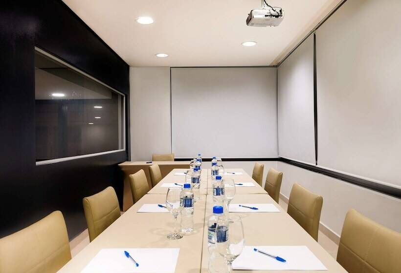 فندق Ibis Curitiba Shopping