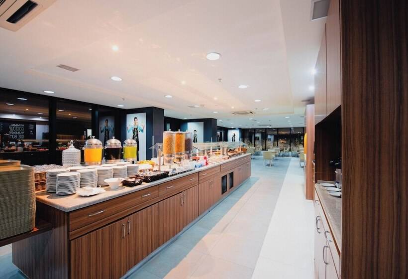 فندق Ibis Curitiba Shopping