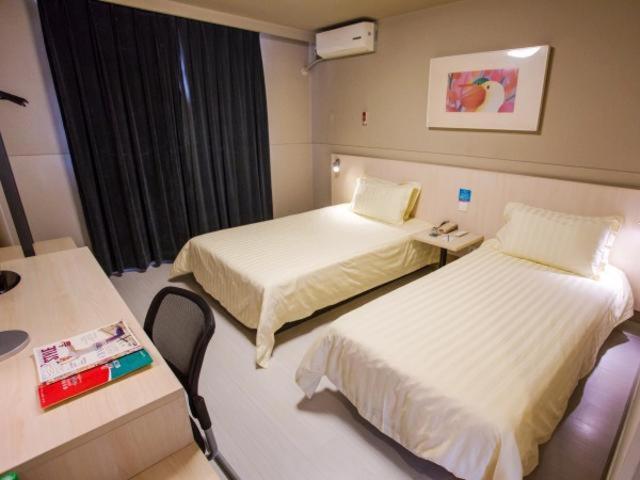 ホテル Jinjiang Inn Jinzhou Luoyang Road