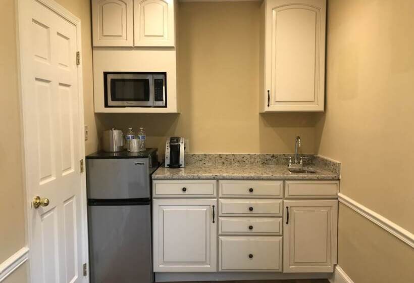 فندق Joseph Ambler Inn