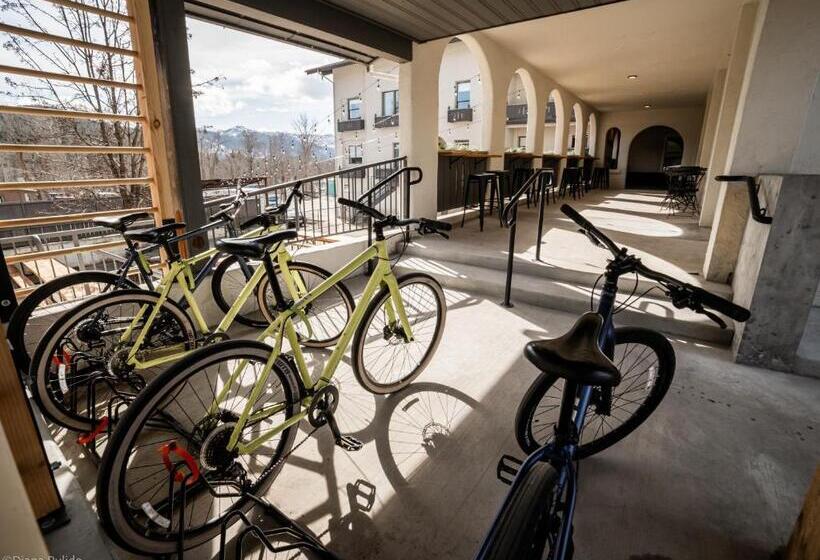 בית מלון כפרי Loge Leavenworth Downtown