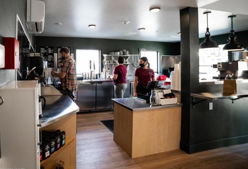 בית מלון כפרי Loge Leavenworth Downtown