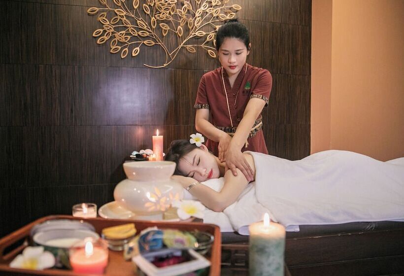 בית מלון כפרי Mission Hills Resort Haikou