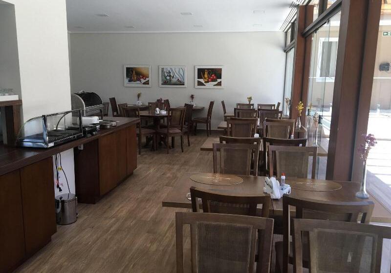 Отель Monte Felice Bosque