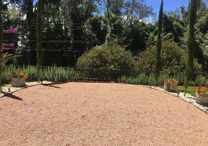 Отель Monte Felice Bosque