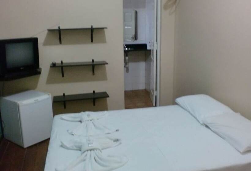 בית מלון כפרי Pousada Colonial