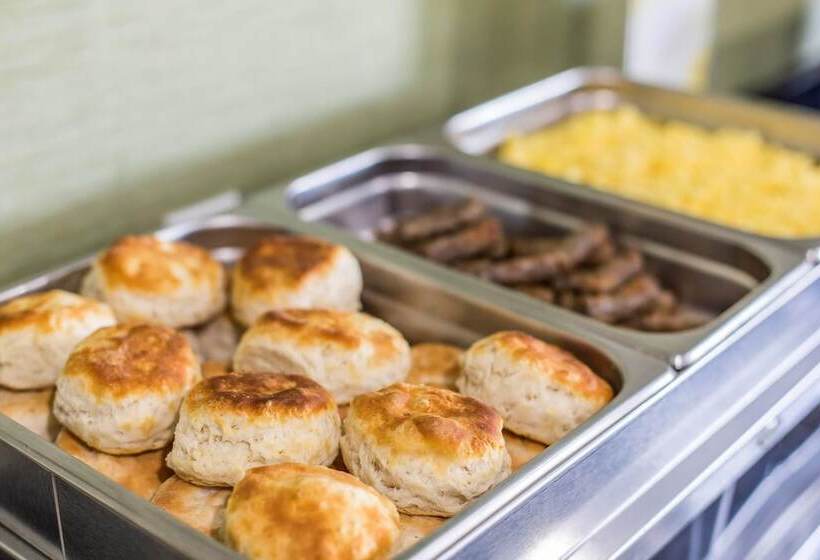 فندق Quality Inn Cedartown