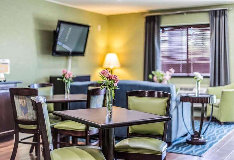 فندق Quality Inn Cedartown