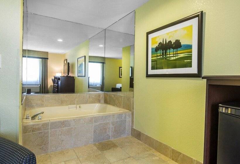 فندق Quality Inn Cedartown