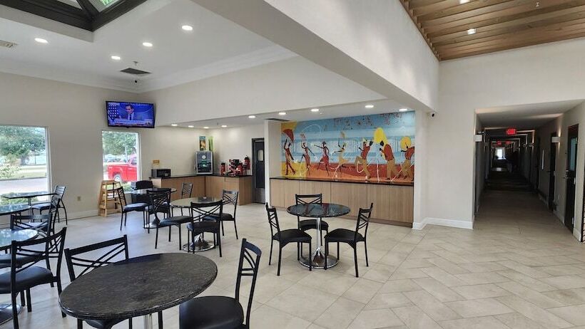 The Marco Hotel Lake Charles