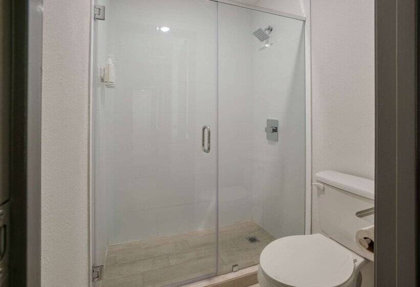 The Marco Hotel Lake Charles