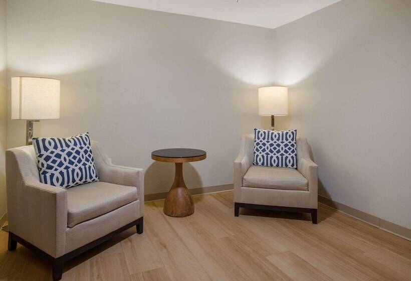 The Marco Hotel Lake Charles