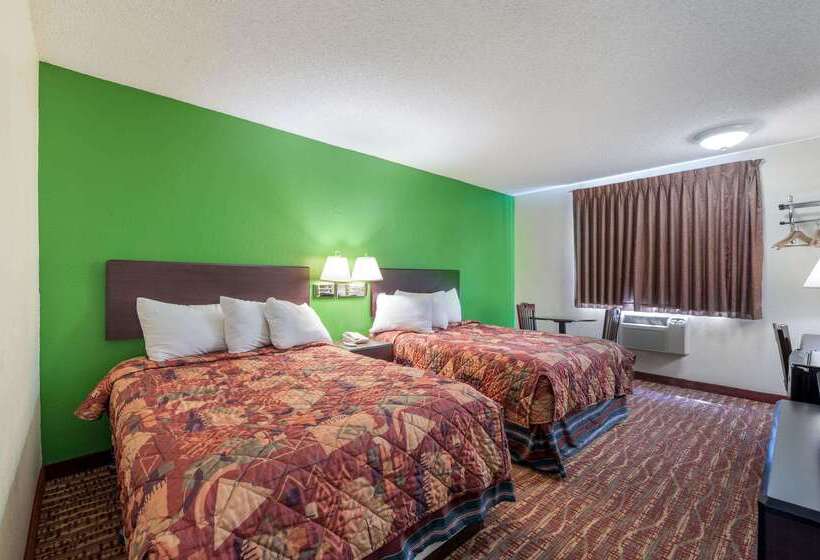 Отель Rodeway Inn