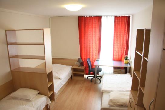 Strawberry Summer Hostel Mittelgasse