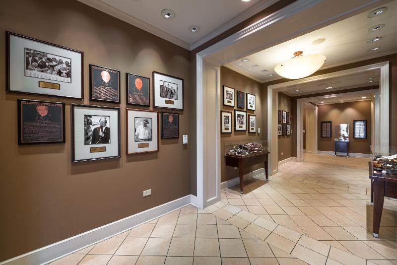 Отель The Glen Club