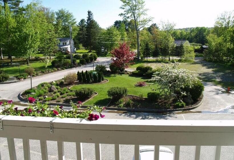 فندق Wilson Lake Inn