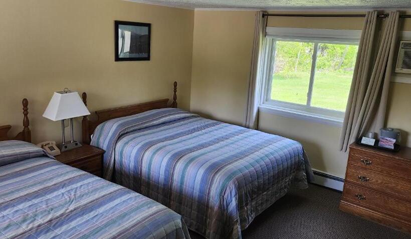 فندق Wilson Lake Inn