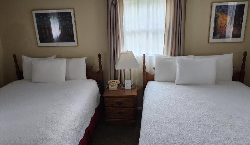 فندق Wilson Lake Inn