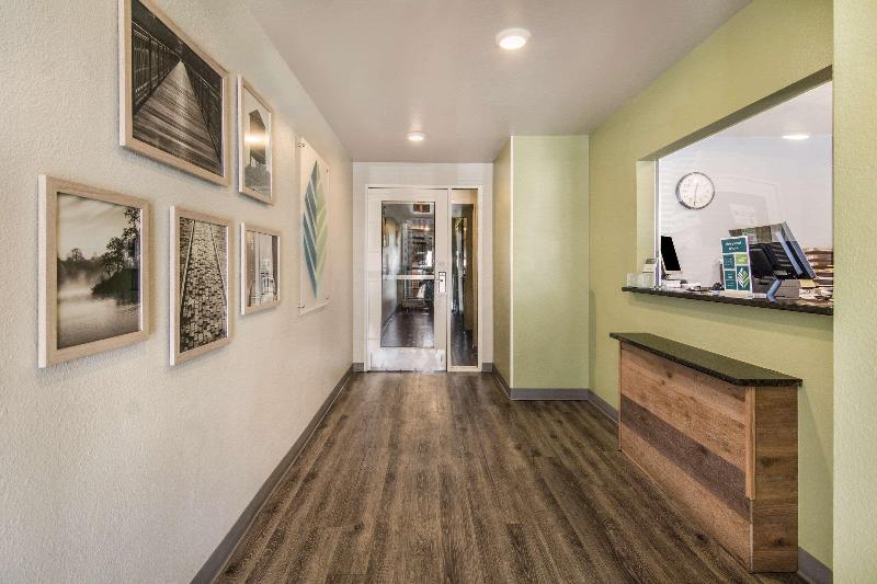 ホテル Woodspring Suites Denton