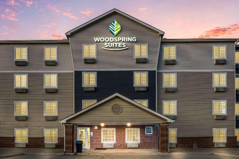 ホテル Woodspring Suites Denton
