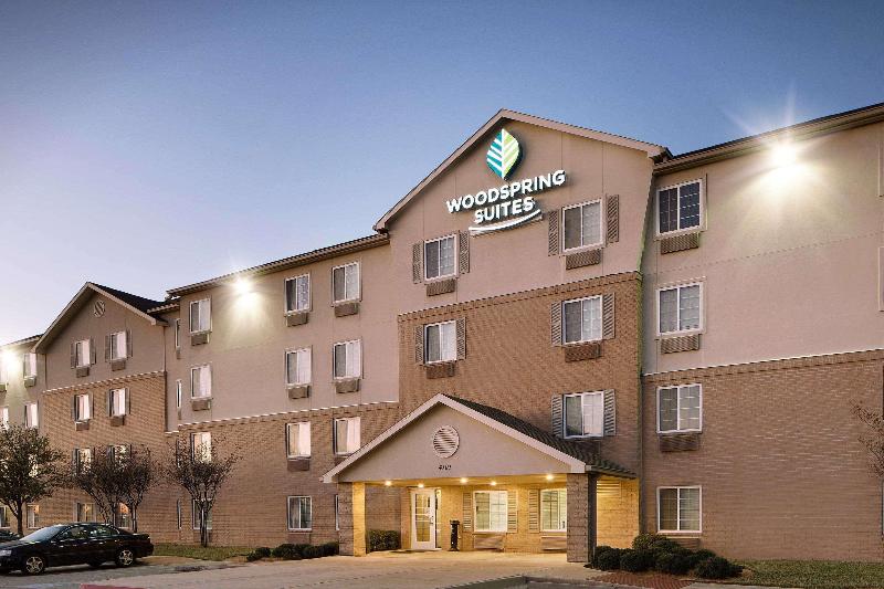 호텔 Woodspring Suites Fort Worth Forest Hill