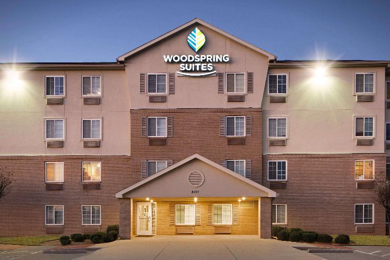 호텔 Woodspring Suites Fort Worth Forest Hill