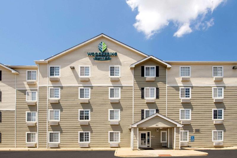 Отель Woodspring Suites Huntsville/ Madison