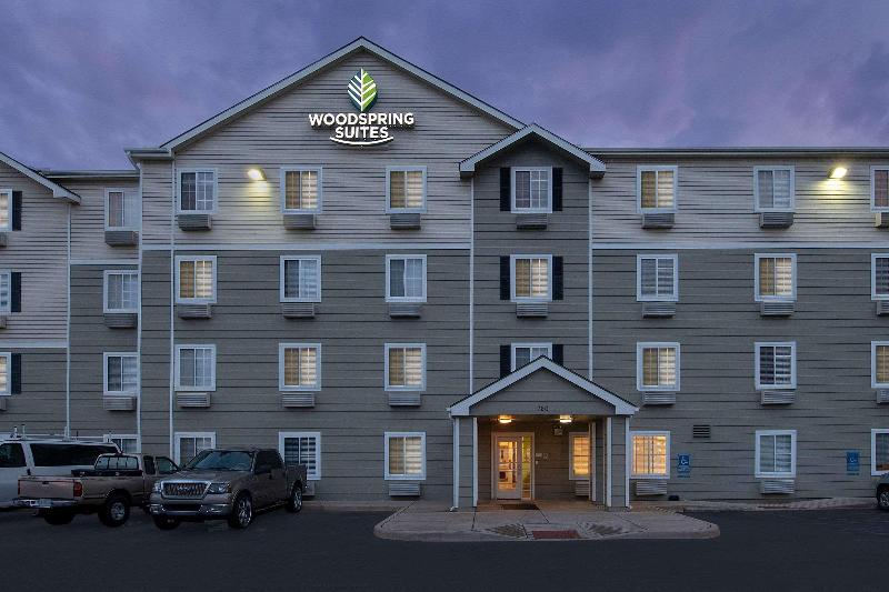 Отель Woodspring Suites Huntsville/ Madison