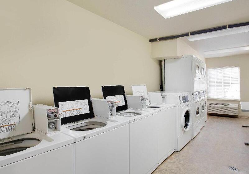 فندق Woodspring Suites Jacksonville I295 East