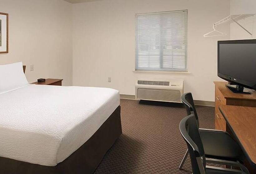 فندق Woodspring Suites Kansas City Mission