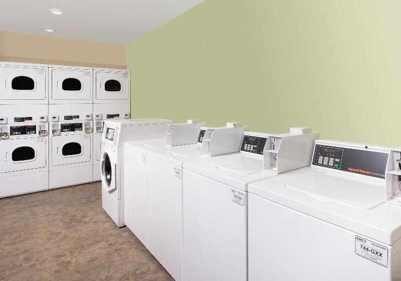 فندق Woodspring Suites Pharr