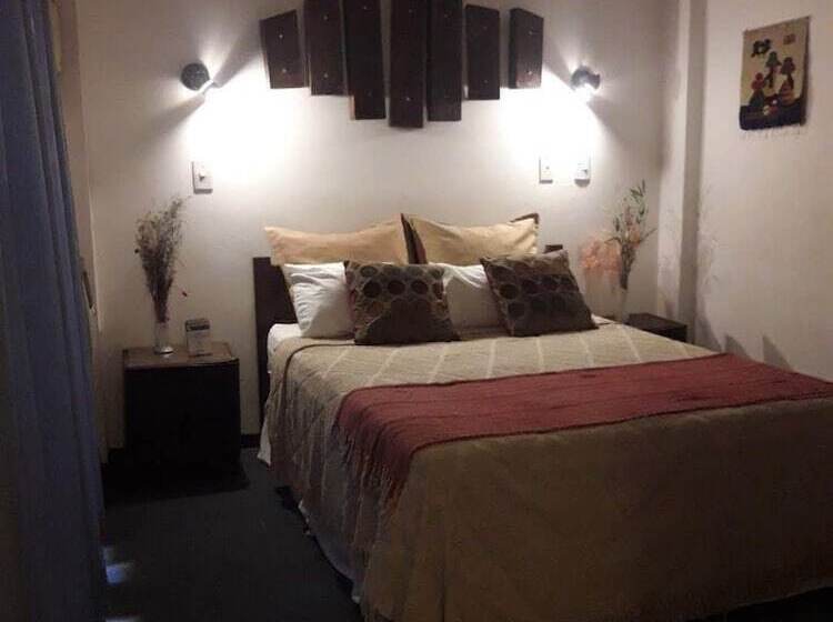 Mediterranea Hostel Cordoba