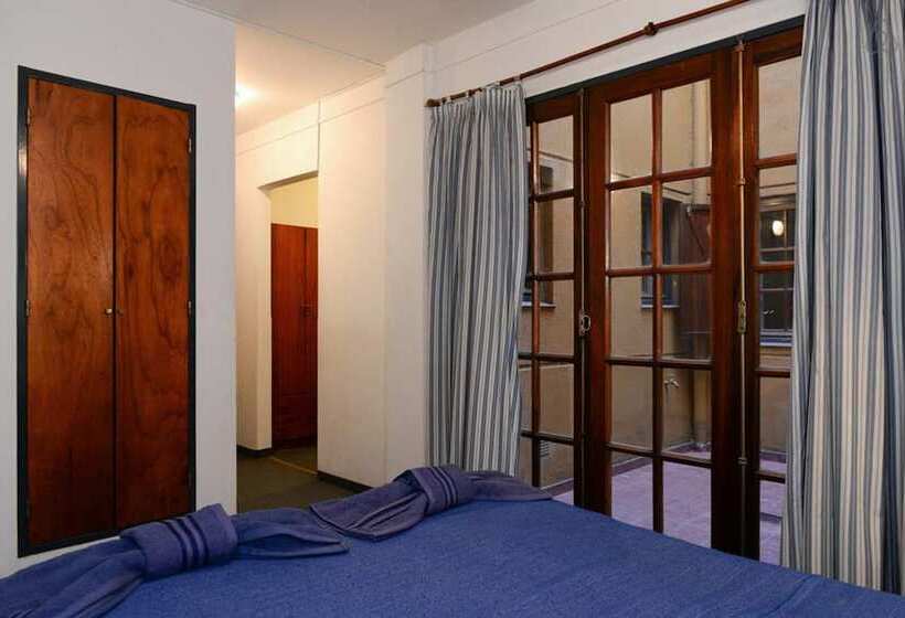 Mediterranea Hostel Cordoba