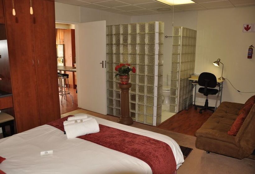 膳宿费 Crane's Nest Guest House & Spa @ 313