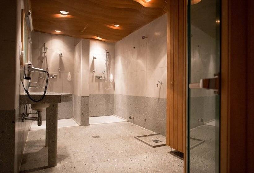 膳宿费 Restaurant Bistro Raffel