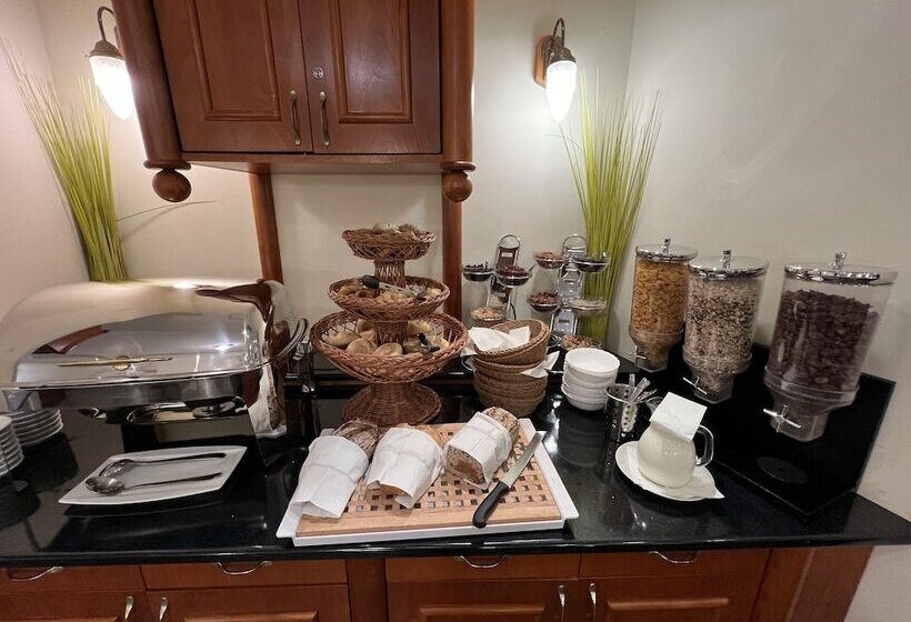 Suite Hotel 900 M Zur Oper