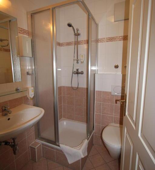 Suite Hotel 900 M Zur Oper