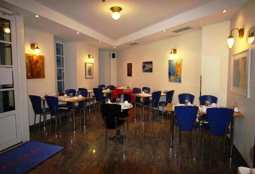 Suite Hotel 900 M Zur Oper