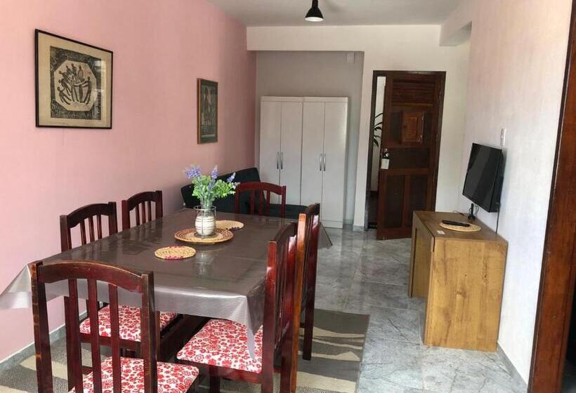 Tamboleiros Hotel & Hostel