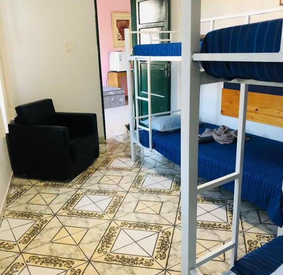 Tamboleiros Hotel & Hostel