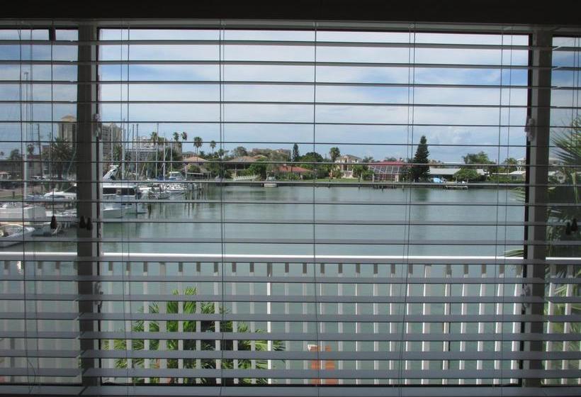 Sta N Pla Marina Resort