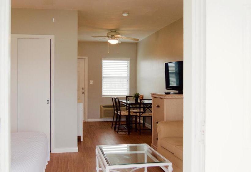 Sta N Pla Marina Resort