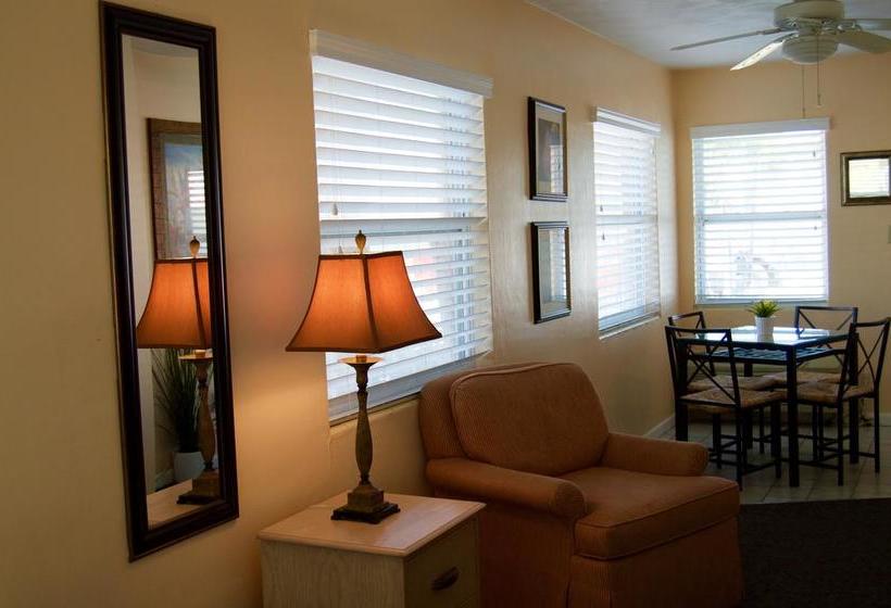 Sta N Pla Marina Resort