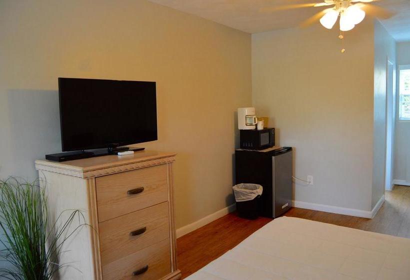 Sta N Pla Marina Resort