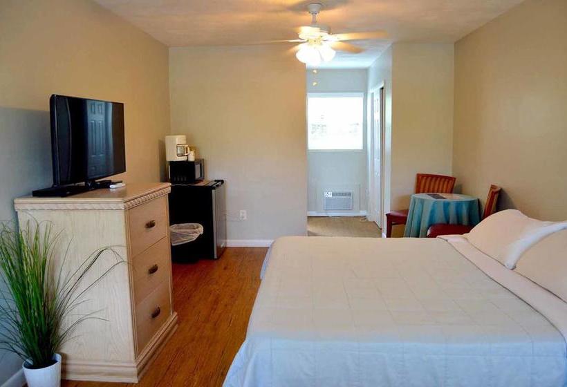 Sta N Pla Marina Resort