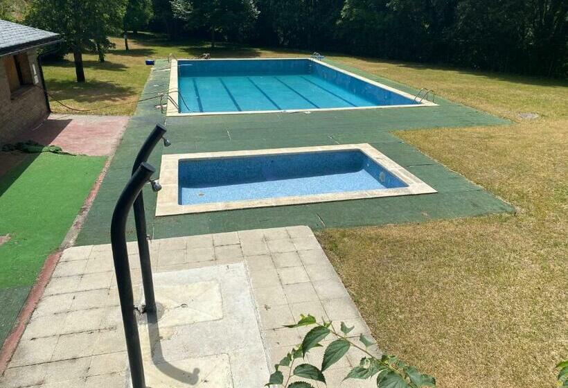 Acogedor Piso En Sort Con Piscina